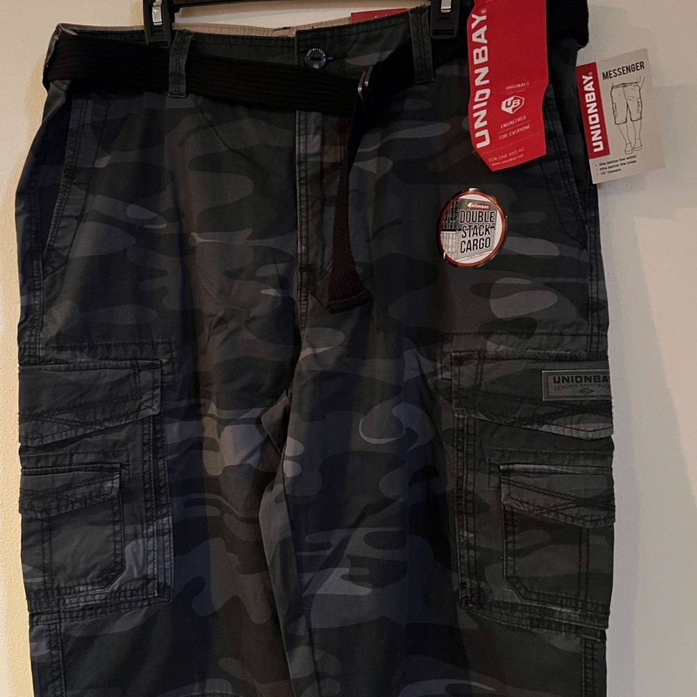 Unionbay Men's Camo Cargo Shorts - Black/gray